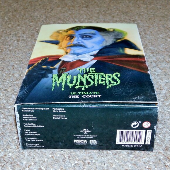 2023 NECA Rob Zombie's The Munsters 7" Ultimate The Count MIB Brand New - Picture 9 of 10